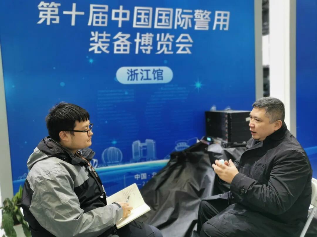 【合作伙伴】中奧科技亮相5G時代警務(wù)未來城