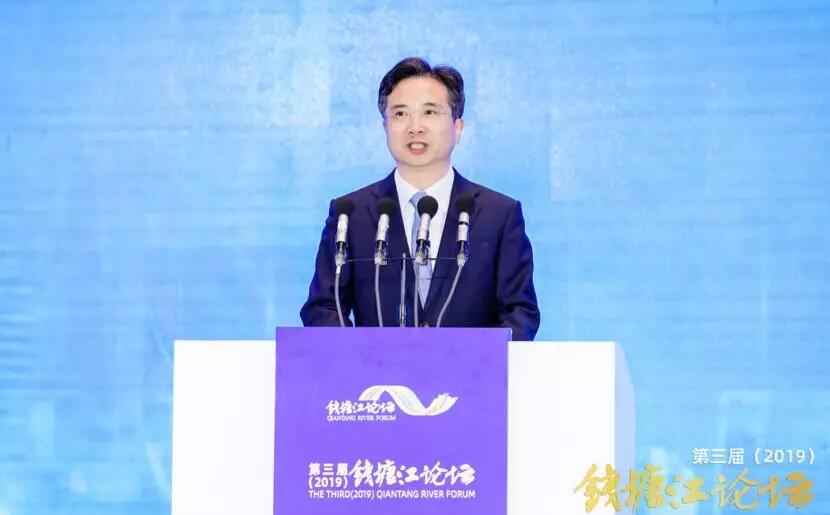 【動態(tài)新聞】資本助力科技創(chuàng)新，推動經(jīng)濟(jì)高質(zhì)量發(fā)展——第三屆錢塘江論壇天堂硅谷主場峰會在杭州舉行