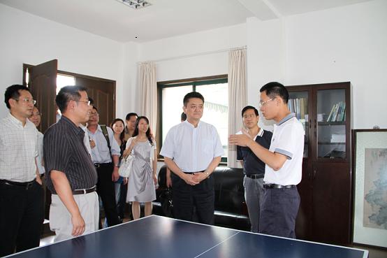 中國(guó)證監(jiān)會(huì)李小雪書記一行蒞臨天堂硅谷調(diào)研